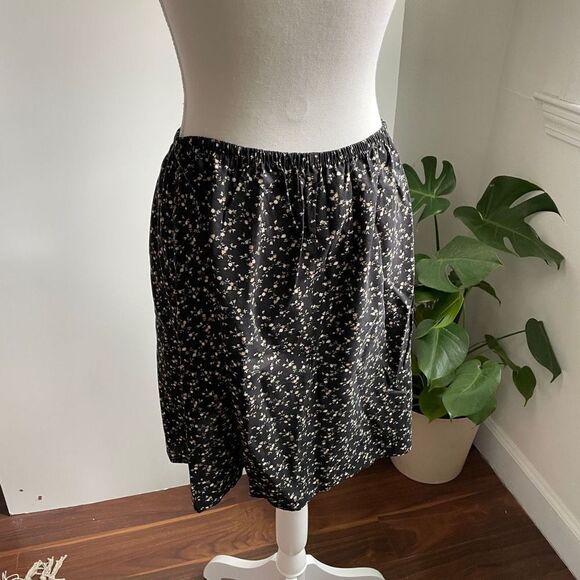 Vintage Dark cottage Core Mini Skirt Medium - Picture 4 of 8